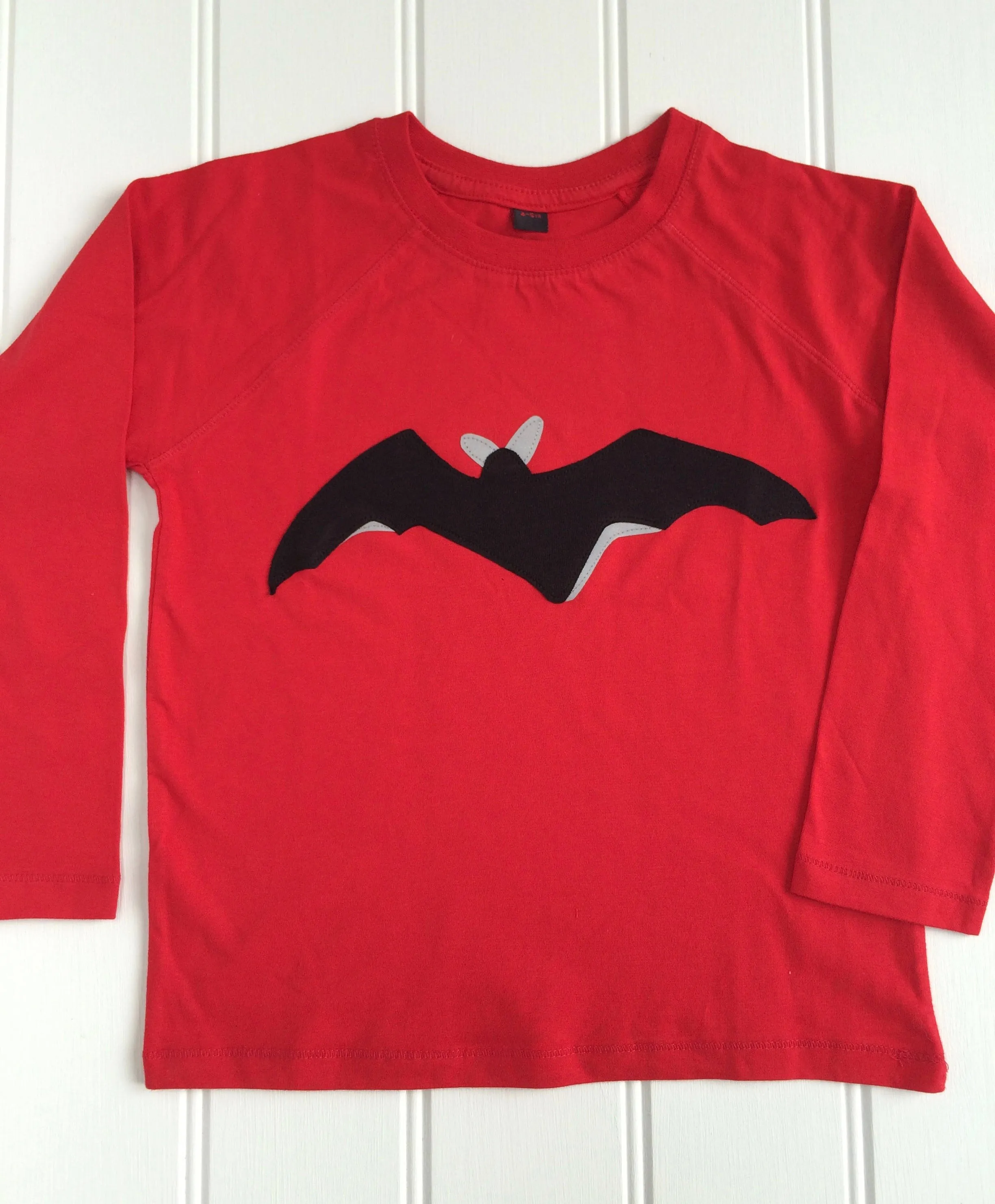 Bat - Kids Long Sleeved T-shirt - Red