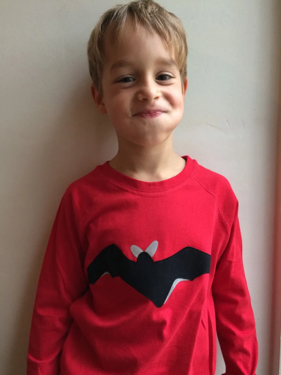 Bat - Kids Long Sleeved T-shirt - Red
