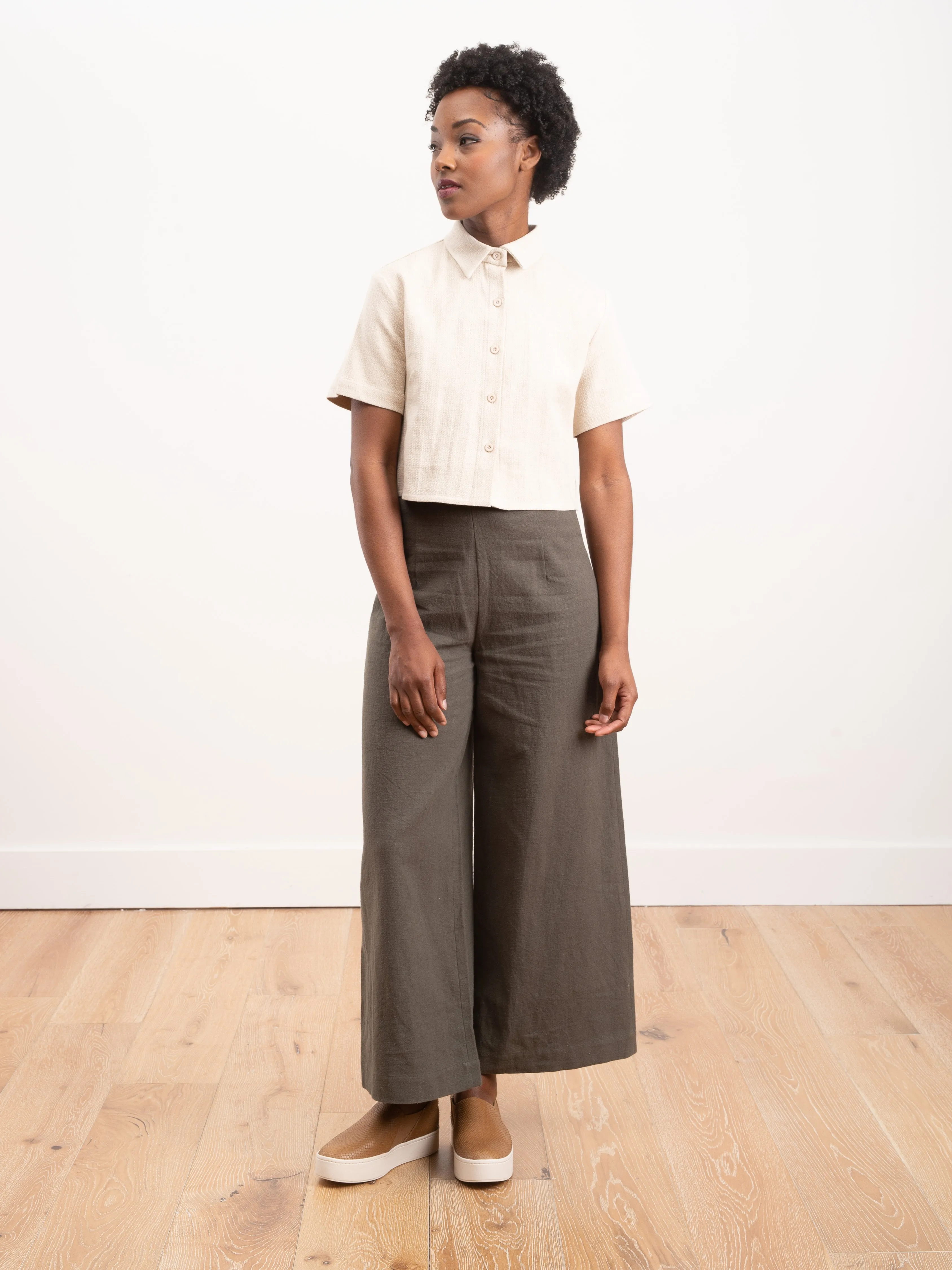 cropped button down shirt - oatmeal