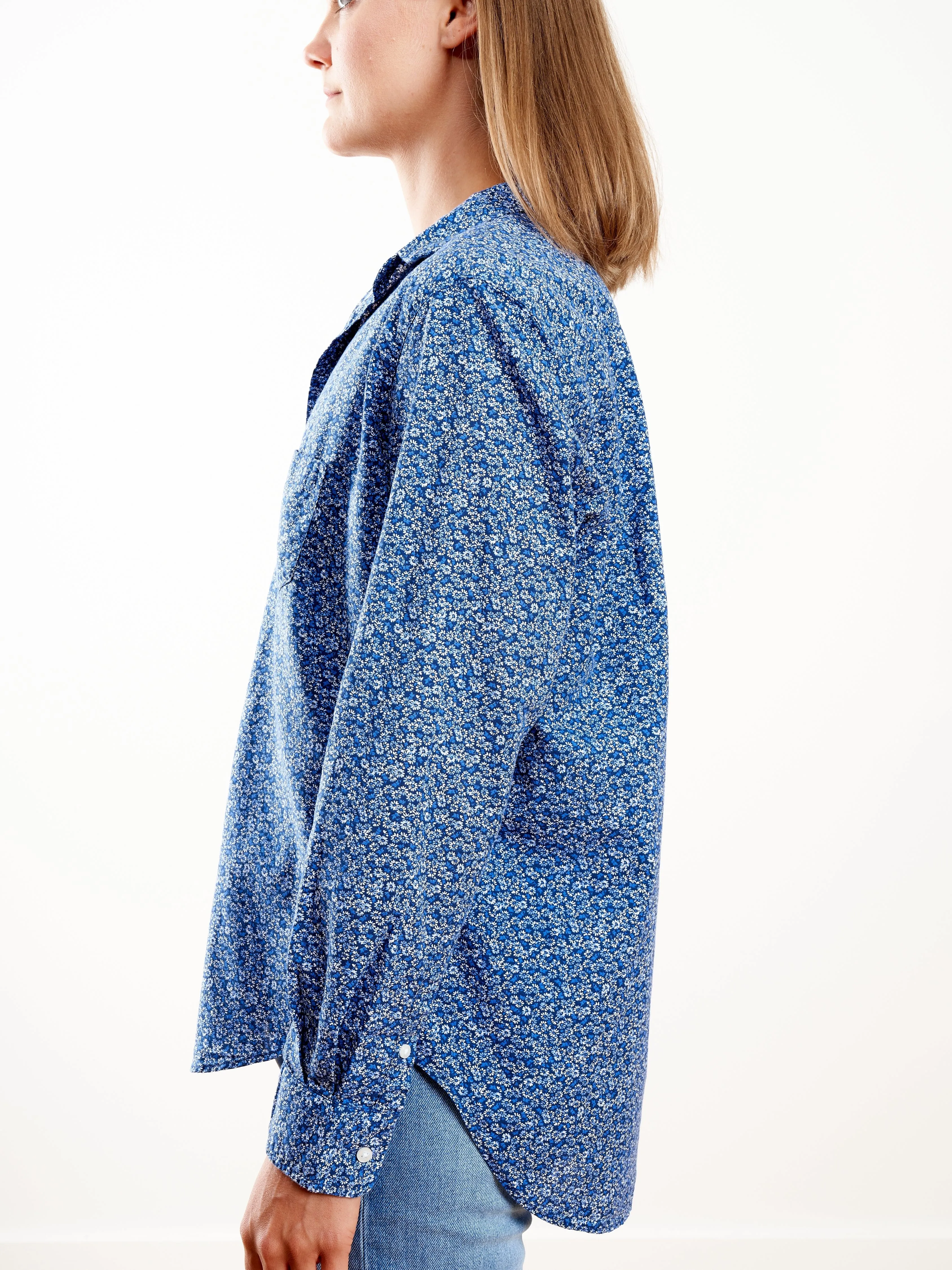 eileen button down - faded blue floarl