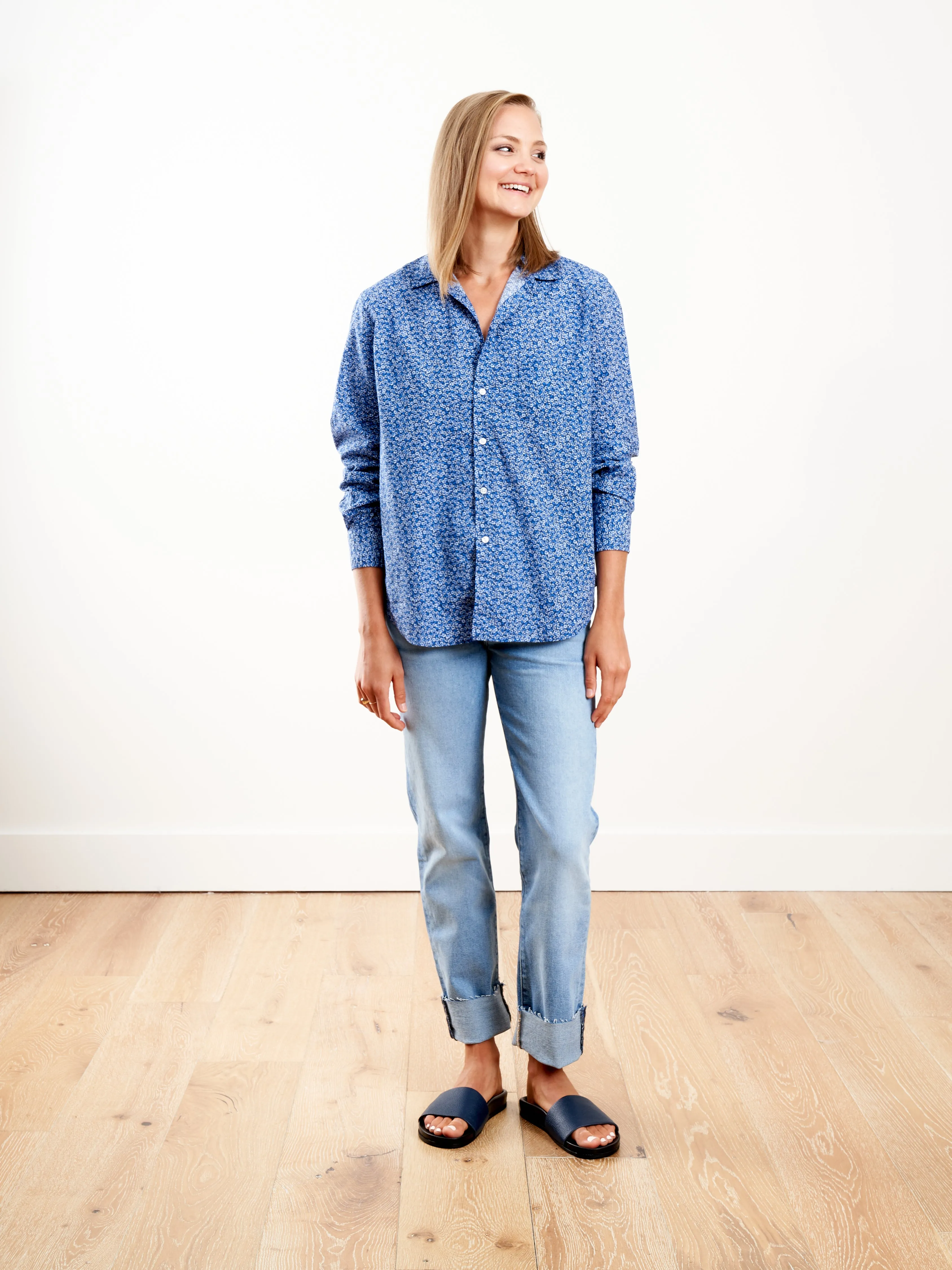 eileen button down - faded blue floarl