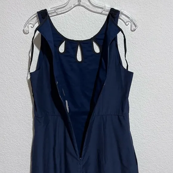 J. Crew Navy &amp; Black Cut Out Keyhole Scoop Neckline Linen Sheath Dress 6