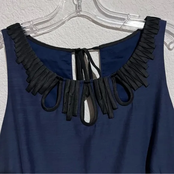 J. Crew Navy &amp; Black Cut Out Keyhole Scoop Neckline Linen Sheath Dress 6