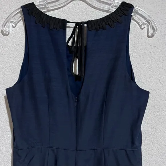 J. Crew Navy &amp; Black Cut Out Keyhole Scoop Neckline Linen Sheath Dress 6