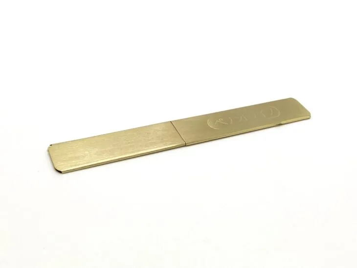 Kiridashi knife with brass handle and sheath (Yoshiharu Hamono)