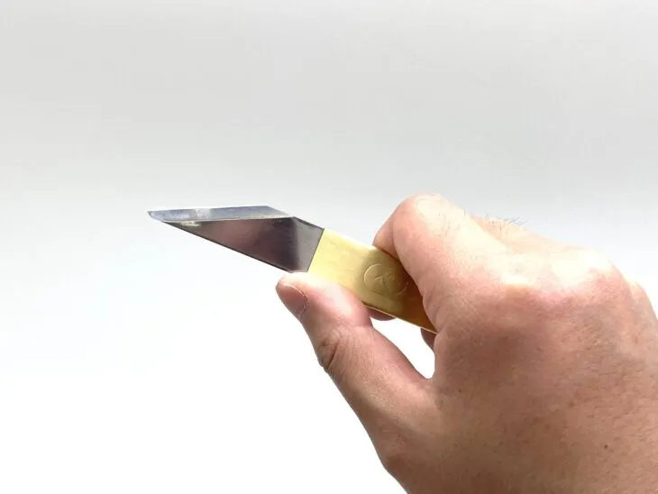 Kiridashi knife with brass handle and sheath (Yoshiharu Hamono)