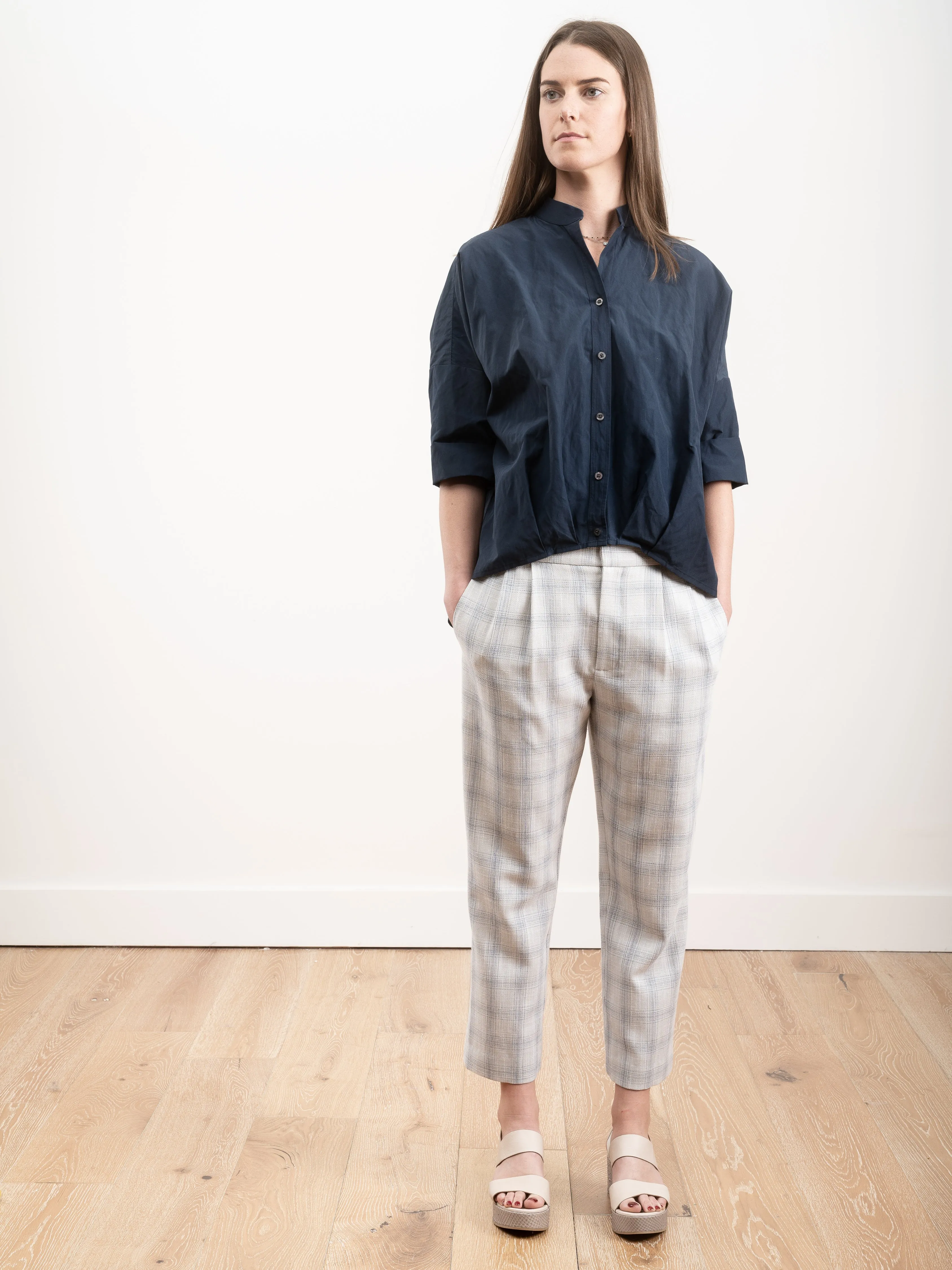 pleat hem kimono top - navy