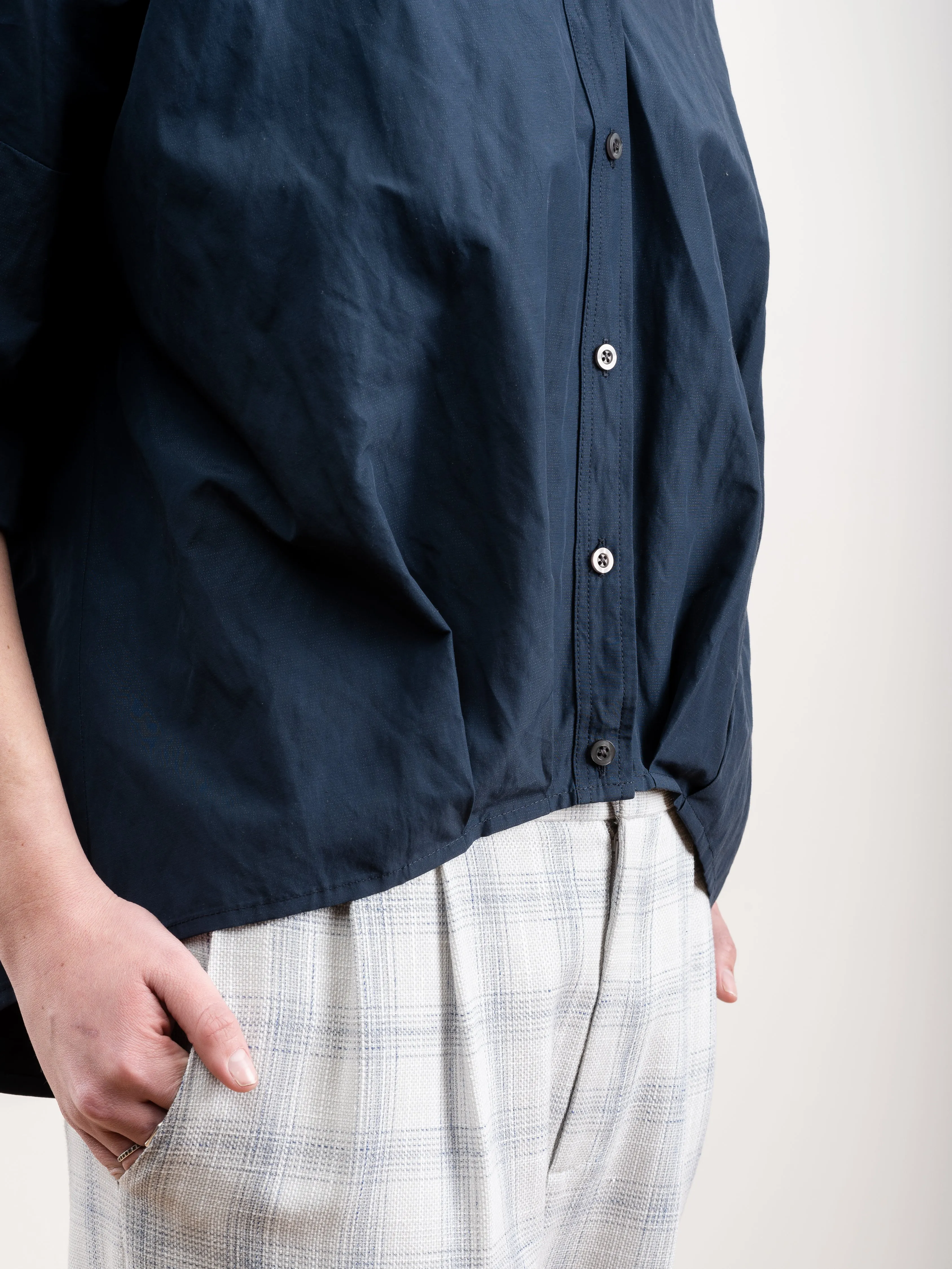 pleat hem kimono top - navy