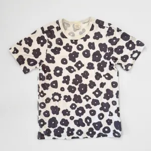 T-Shirt - Celeste in Faded Black